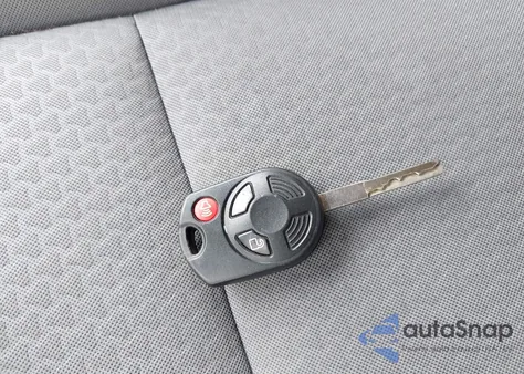 2018 Ford Escape Se from USA, damaged, VIN 1FMCU9GD8JUB07284